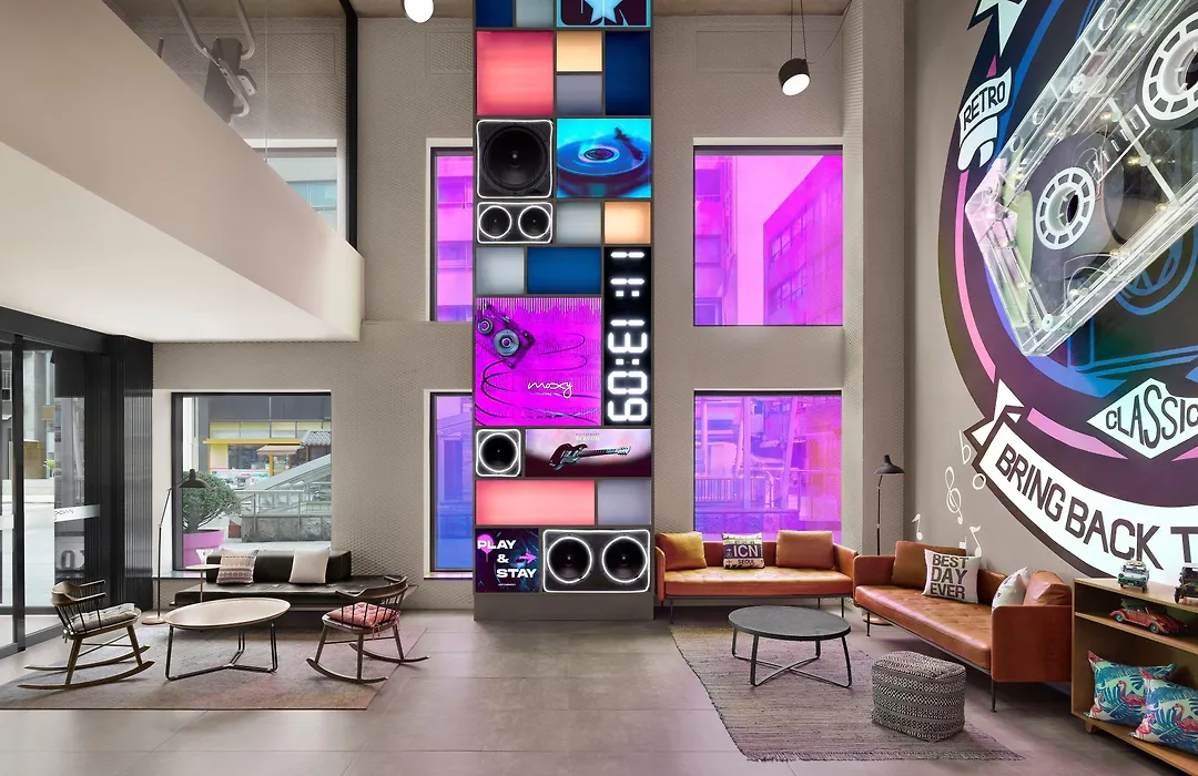 Moxy Seoul Insadong-1