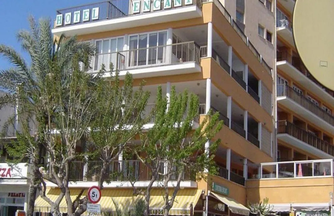 Hotel Encant-1