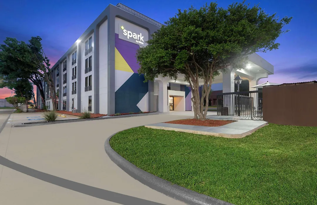 Spark By Hilton Grand Prairie-1