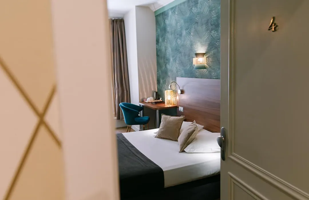 Hôtel du Dauphin-1