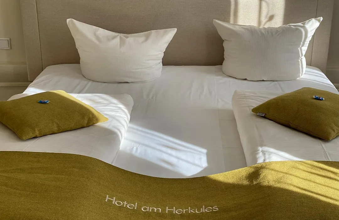 Hotel am Herkules-1