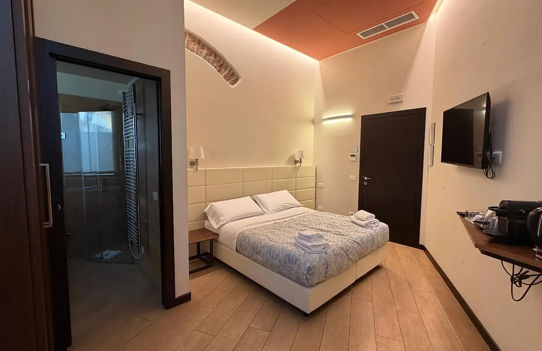 Arena Luxury Suite-1