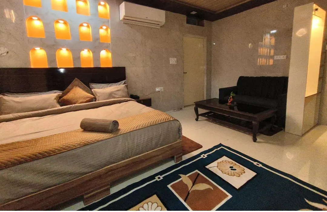 Hi Hotel By Madras-1