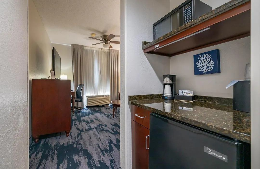 Summerplace Inn-1