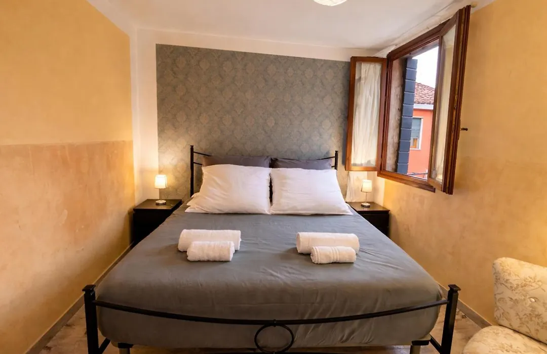 Zen Accommodations Rialto-1