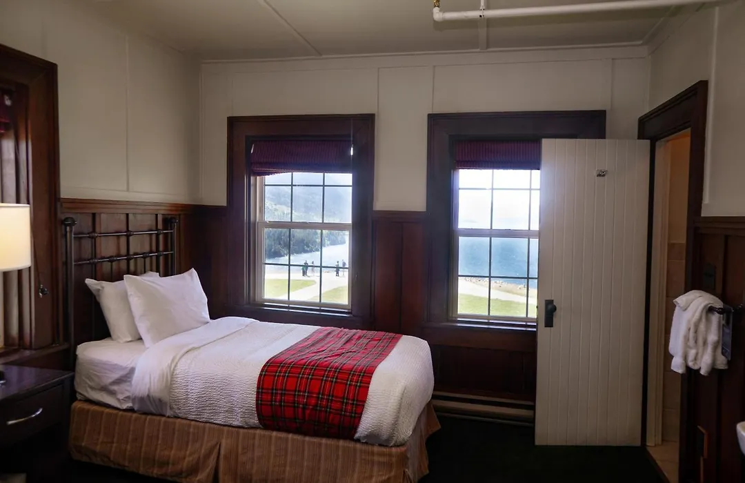 Prince Of Wales Hotel-1