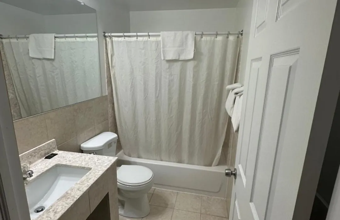 Budget Inn - Cambridge-1