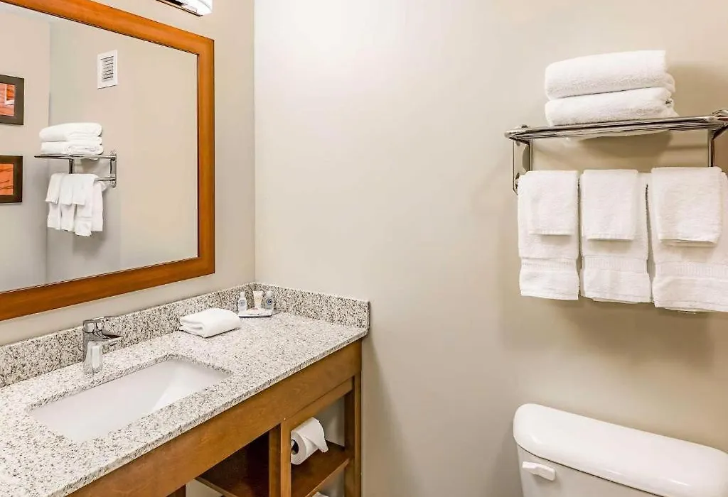 Quality Inn Bessemer I-20 Exit 108-1