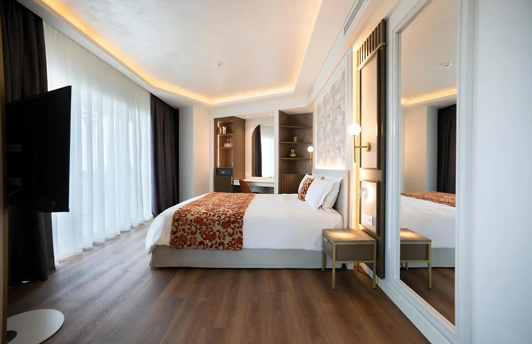 Tritone Luxury Hotel Thermae & Spa-1
