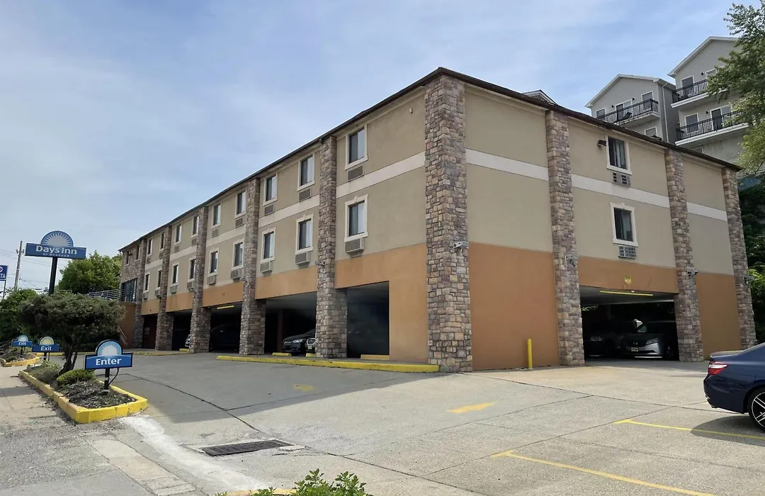 Days Inn By Wyndham Jersey City-1