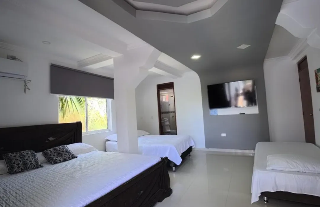 Apartamentos Isla Tropical-1