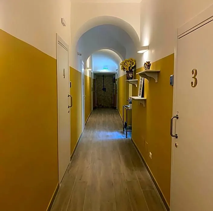 Relais Roma Vaticano - Metro Station Ottaviano-1