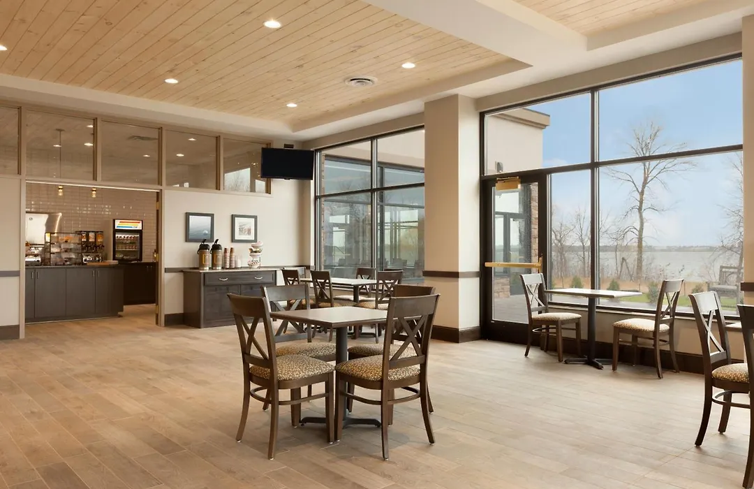Country Inn & Suites By Radisson, Bemidji, Mn-1