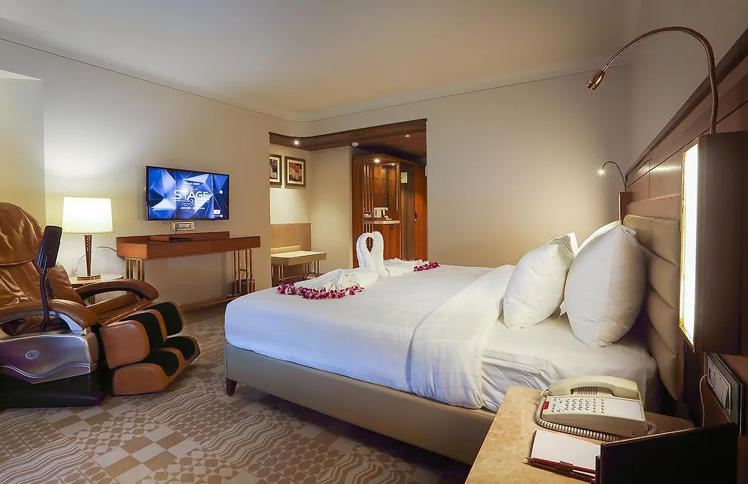 The Grandeur Boutique Hotel-1