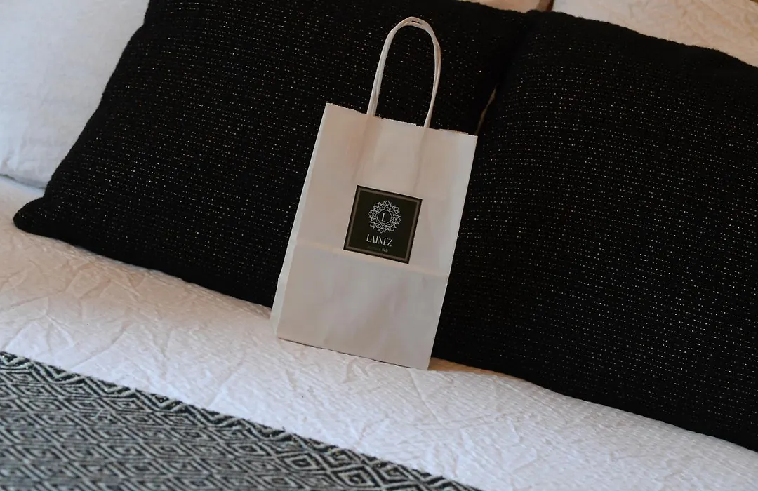 Lainez Rooms & Suites-1
