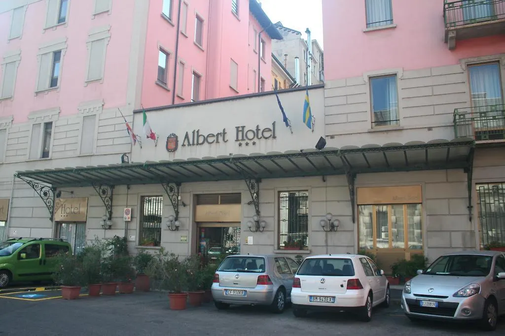 Albert Hotel-1