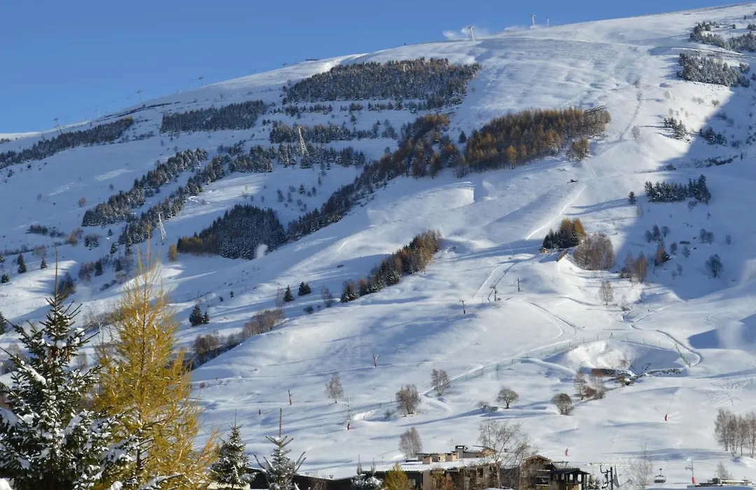 Hotel Serre Palas-1
