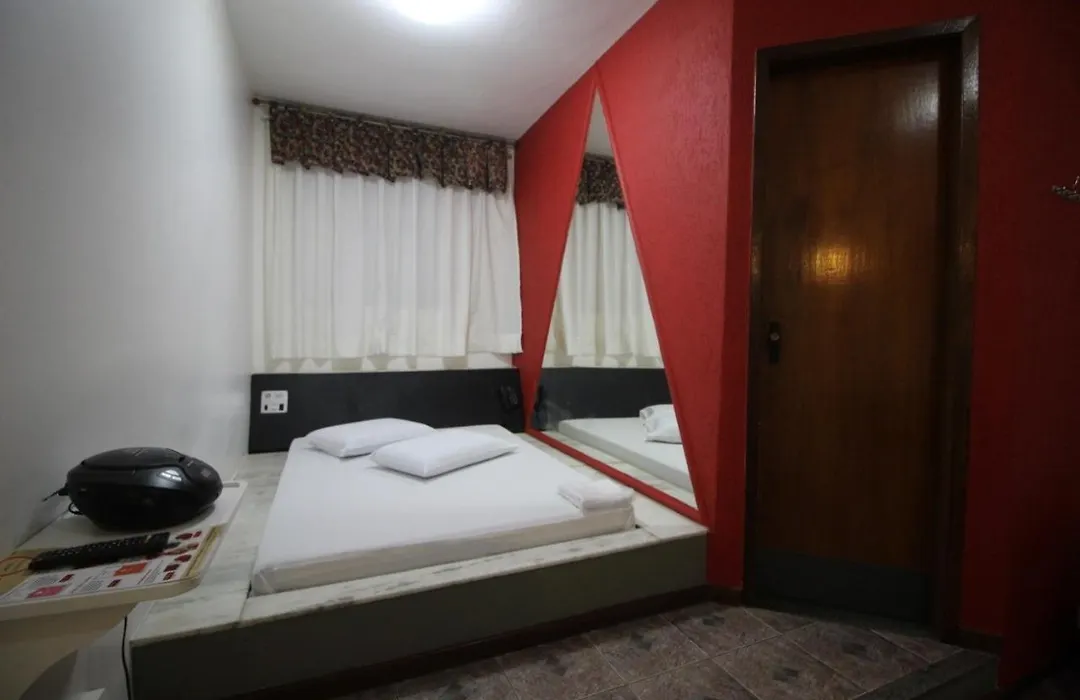 Motel Strattus (Adults Only)-1