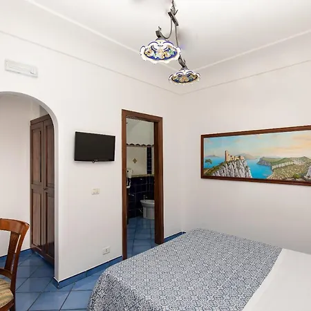 Monte Solaro Bed & Breakfast-2