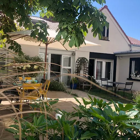 Hotel Les Embruns-3