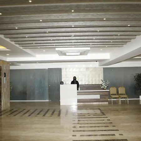 Hotel Foxglove International-3