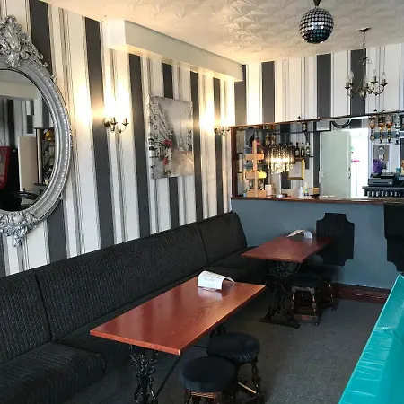 Greenmount Hotel-2