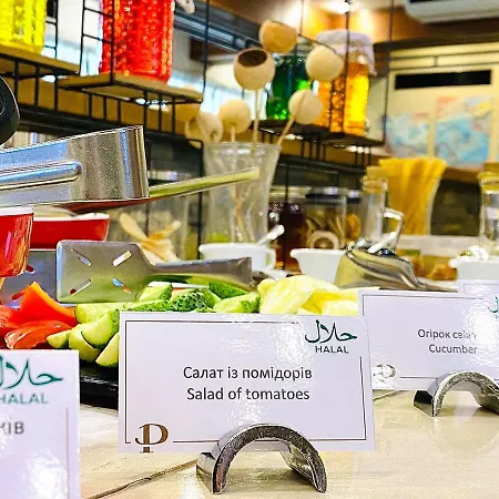 Premier Hotel Lybid-3