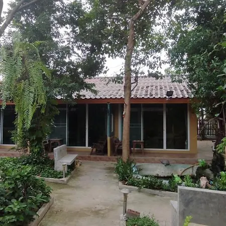 Q Zone Boutique House-3