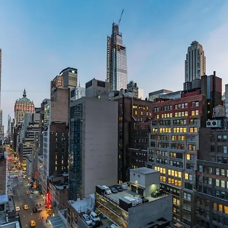The Hotel At Times Square-3