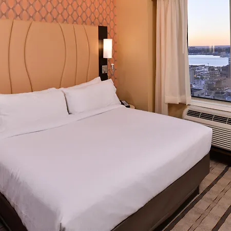 Holiday Inn New York City - Times Square By Ihg-3