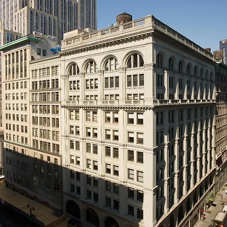 U Hotel Fifth Avenue, Empire State Building-3