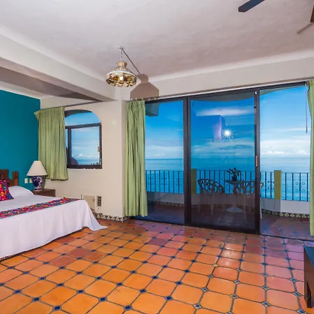 Mar Sereno Hotel & Suites-3