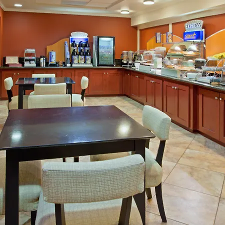 Best Western Plus Sugar Land-Stafford-3