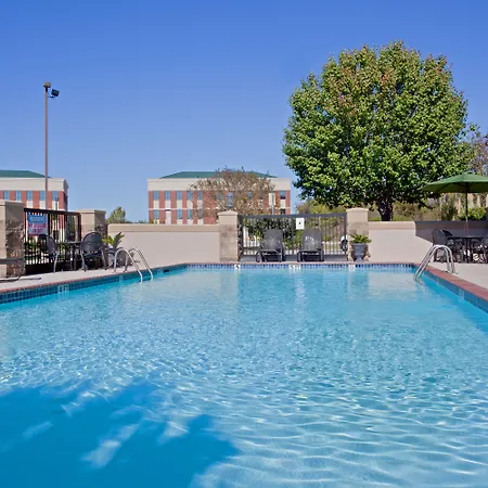 Best Western Plus Sugar Land-Stafford-2