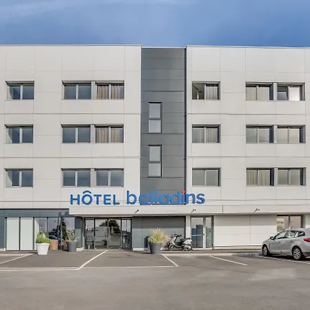 B&B HOTEL Caen Mémorial-2