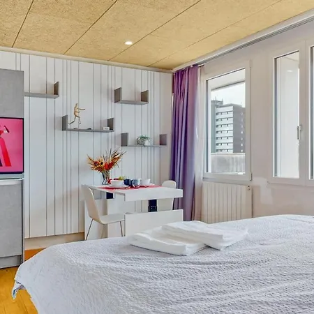 Evi'S Home Hotel & Apartments-2