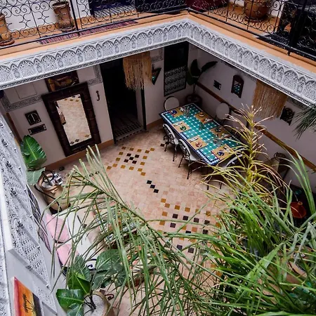 Riad Vis Ta Vie-2
