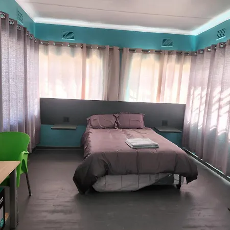 Hasate Guest House ,4 St James Street Oakdale Belliville Cape Town South Africa-3