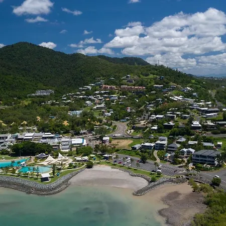 Waterview Airlie Beach-2