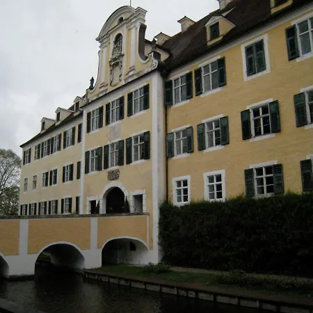 Wohnen am Wasserschloss Sandizell-3