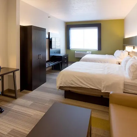 Holiday Inn Express & Suites Le Mars By Ihg-3