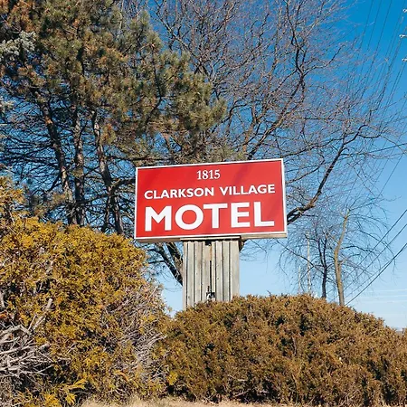 Clarkson Village Motel, 1815 Lakeshore Rd West Mississauga-2