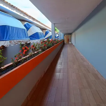 Pousada Casablanca Águas de São Pedro - Próximo ao Thermas Water Park-2