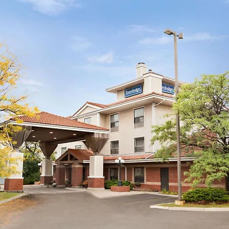 Travelodge By Wyndham Oshawa Whitby-2