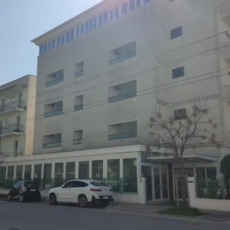 Hotel Moresco Riccione - Piscina Beach Village-3
