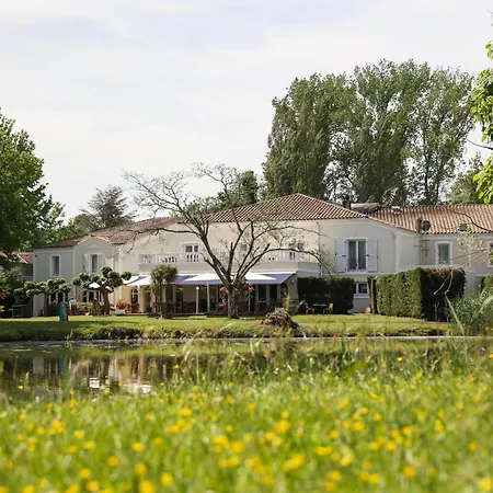 Le Renaissance-3