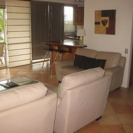 Fairthorpe Apartments-2