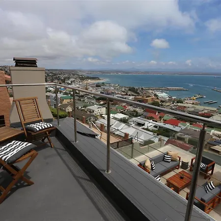 The Lookout Guest House-3
