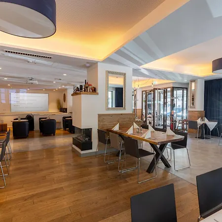 Bayer 89 VI Vadi Hotel-2