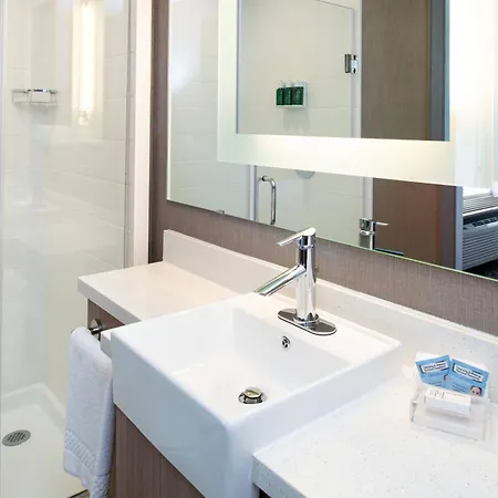 Springhill Suites By Marriott Kansas City Northeast-3